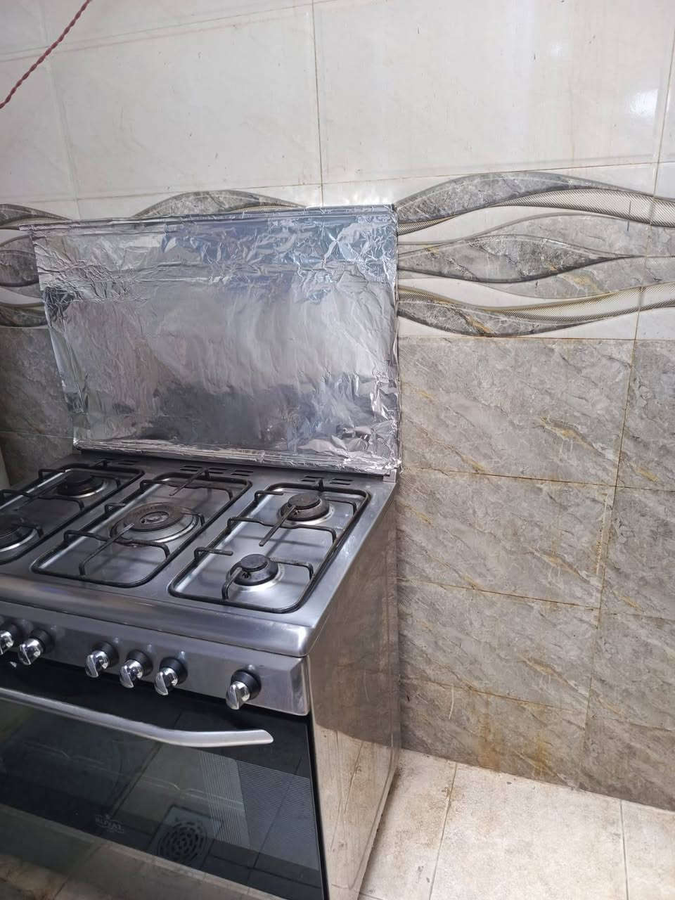 طباخ 5عيون شغال فرن شغال نظيف حيل ب 250 وبي مجال


**إذا كنت صاحب هذا الإعلان وتريد حذفه لأي سبب، رجاءا أرسل رسالة إلى الدعم الفني**