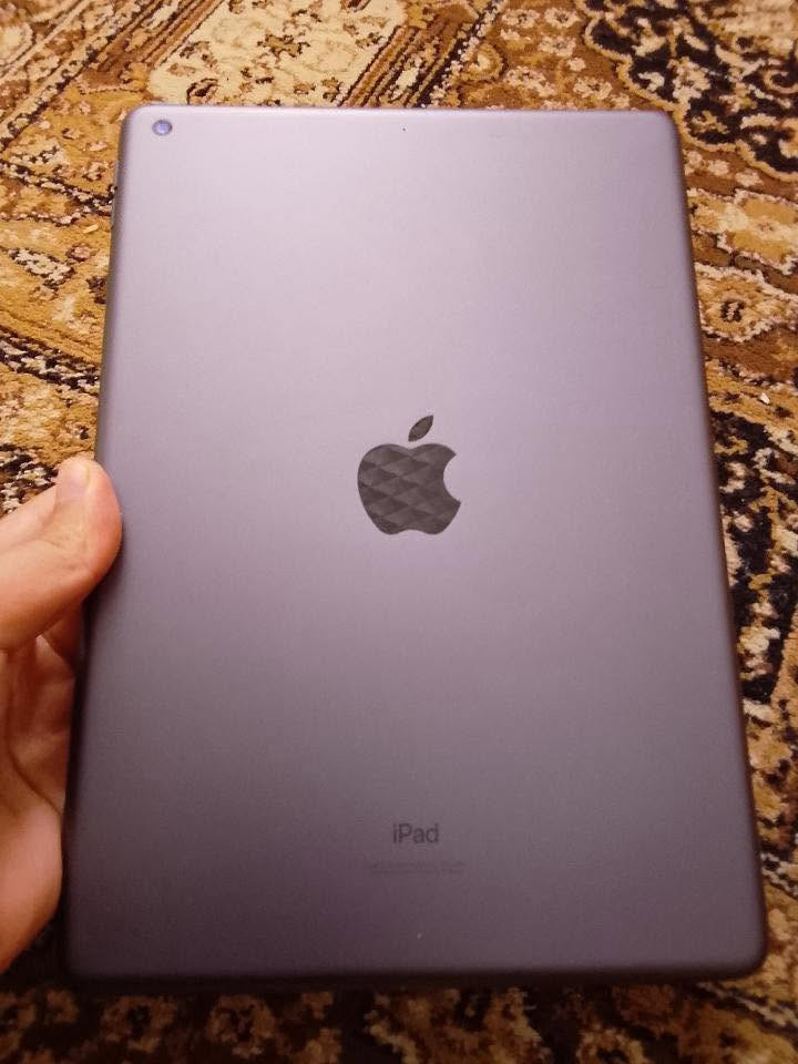 ايباد ٩ اخر اصدار ، نظافته ٩٩% ما داخل صيانه ولا امبدل بي اي شي،
وكامل ملحقاته ، سعره ٢٦٠ الف $

الشراي يجي خاص ماسنجر 
مكاني بغداد حي النصر


**إذا كنت صاحب هذا الإعلان وتريد حذفه لأي سبب، رجاءا أرسل رسالة إلى الدعم الفني**