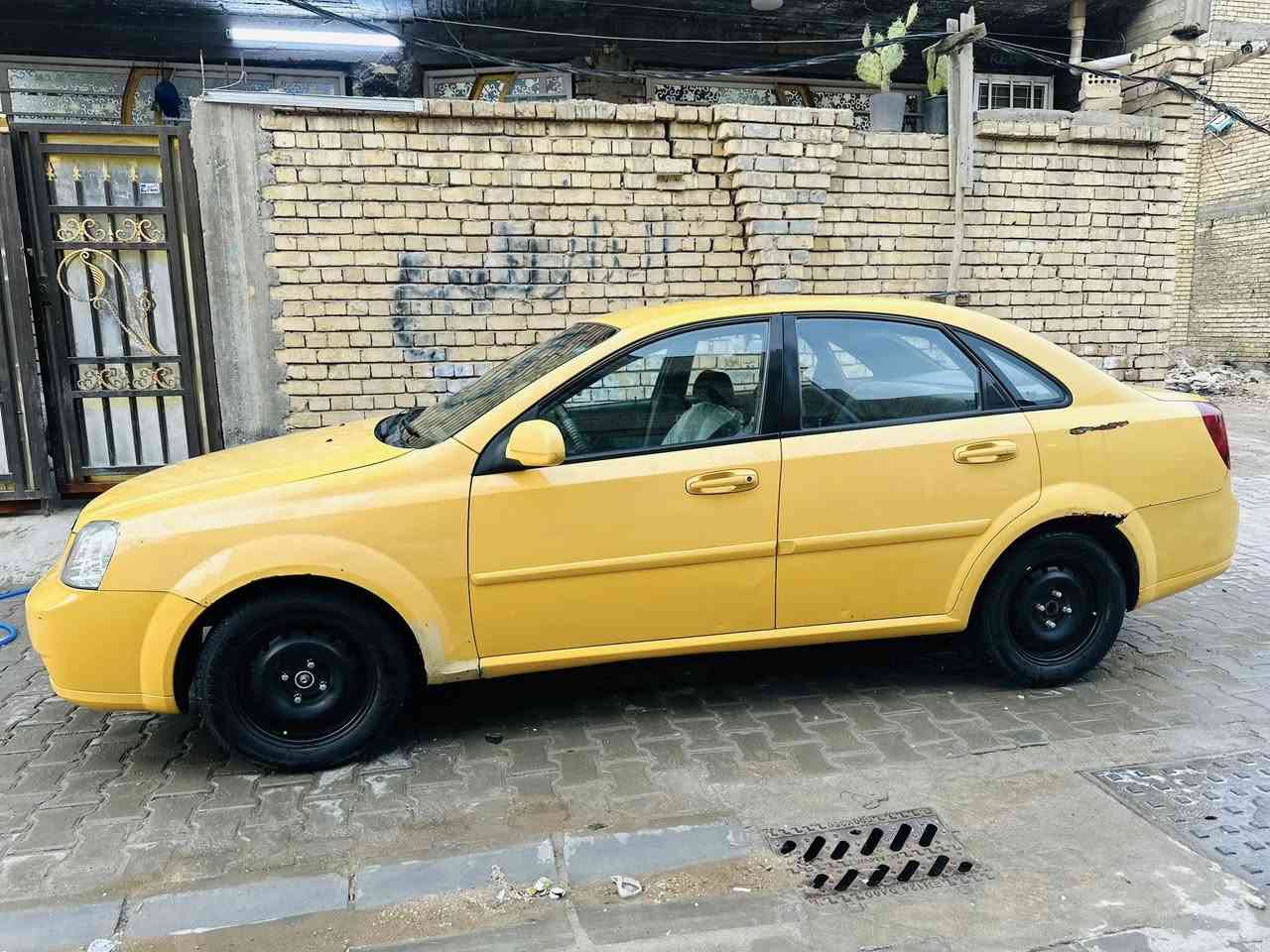 سلام عليكم احبتي البيع سياره اوبترا السياره خير من الله كير مكينه مكفولات مديل 2012شركه عامه 
بيه جاملغ من صفحت الصدر مبدل بدون دواخل  وطخه بل باب موضحه بل صور  سياره جاهزه ومابيه نقوصات غرامات مصفره هزه جديده هية مصفره رقم بيه نكليزي مكاني بغداد الشعله السعر 64وبيه مجال رقمي  ‭0774 242 0498‬
