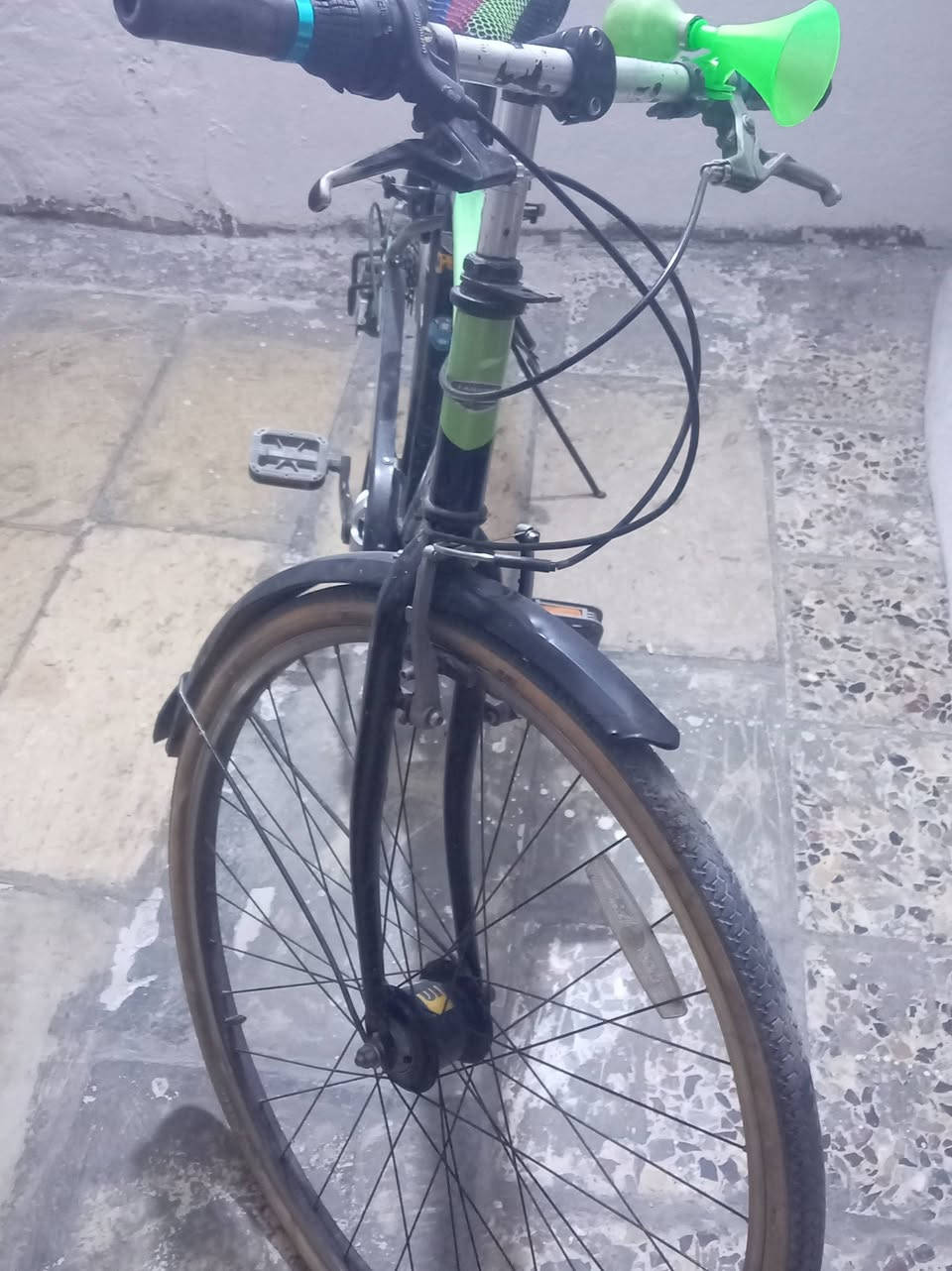 السلام عليكم بايسكل جديد يابني السعر 90 وبي مجال المكان بغداد


**إذا كنت صاحب هذا الإعلان وتريد حذفه لأي سبب، رجاءا أرسل رسالة إلى الدعم الفني**