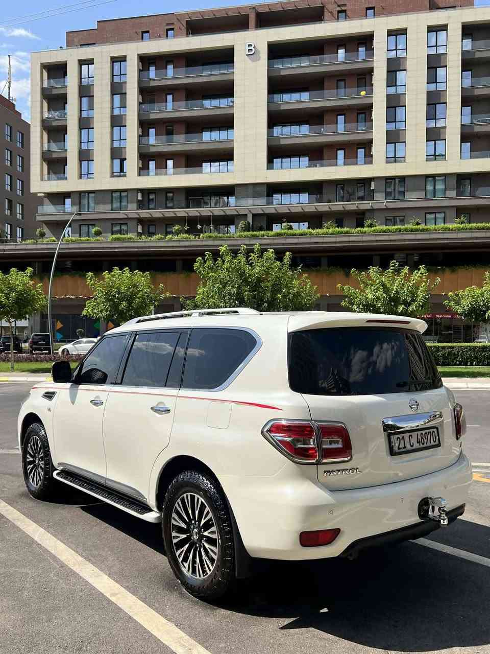 Nissan patrol 2014 SE
نيسان باترول ٢٠١٤ 
مه كينه مه رخوب بجوك se
مواسه فات
سلايت
كوشن جلد
كوشن كاره با
شه خال
كاميرا
سه لاجه
سنوق شه فت
حاسه
كتابي جام ره ش كردني له گه له تا٢٠/٤/٢٠٢٧
گيرو مه كينه ي به شه رت نه كراوه ته وه
به ناوي خومه وه يه
هه مو كياني له سه ر ده قي شه ريكه ماوه
ده عمى بو ده عمى به شه رت
شوين سليماني
*********** what’s app viber

