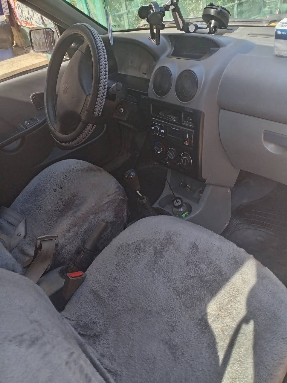 سايبا للبيع بسمي موديل ٢٠١٥ سعرها ٢٧ وبيها مجال ***********
