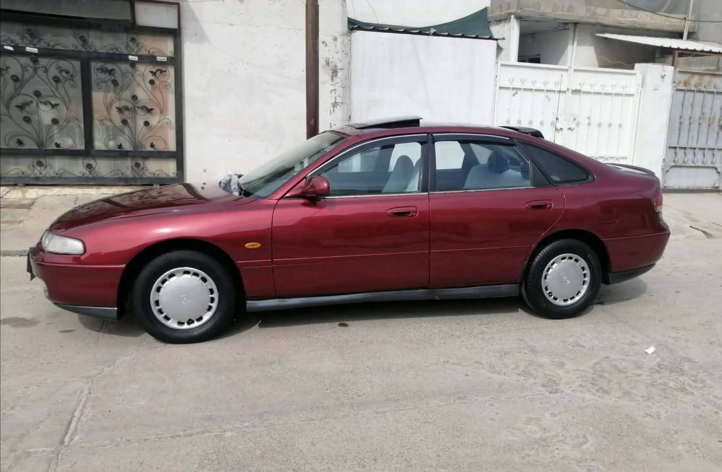 Mazda❤
مازدا فاسولیا مۆدیل 1993 تەعمیر عام نوک بۆ نوک 
تەبریتە و جام کارەبا ئاوێنە کارەبا لایت کارەبا مەسرەفی تیا نییە  تەحولوو وەکالە بەشەرت 100دۆلار غەرەمەشی لەسەرە دوای معاملە ئەیگێڕمەوە بۆت 
سعری 53 وەرەقەو معاملییە برایانە 
ڕەقەم موبایل ***********
