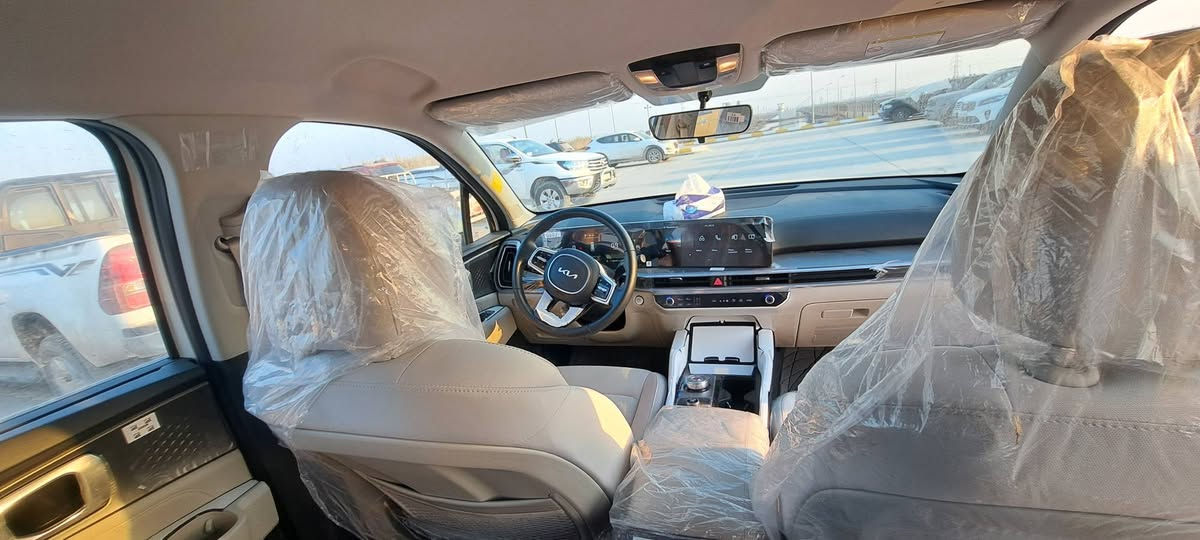 للبيع سورنتو 2025 ماشيه 13000 كلم سياره خليجي ماخذه زيرو قبل ٤ اشهر مواصفات نص فوول ***********
السعر 350 ورقه وبيه مجال للتفاوض
