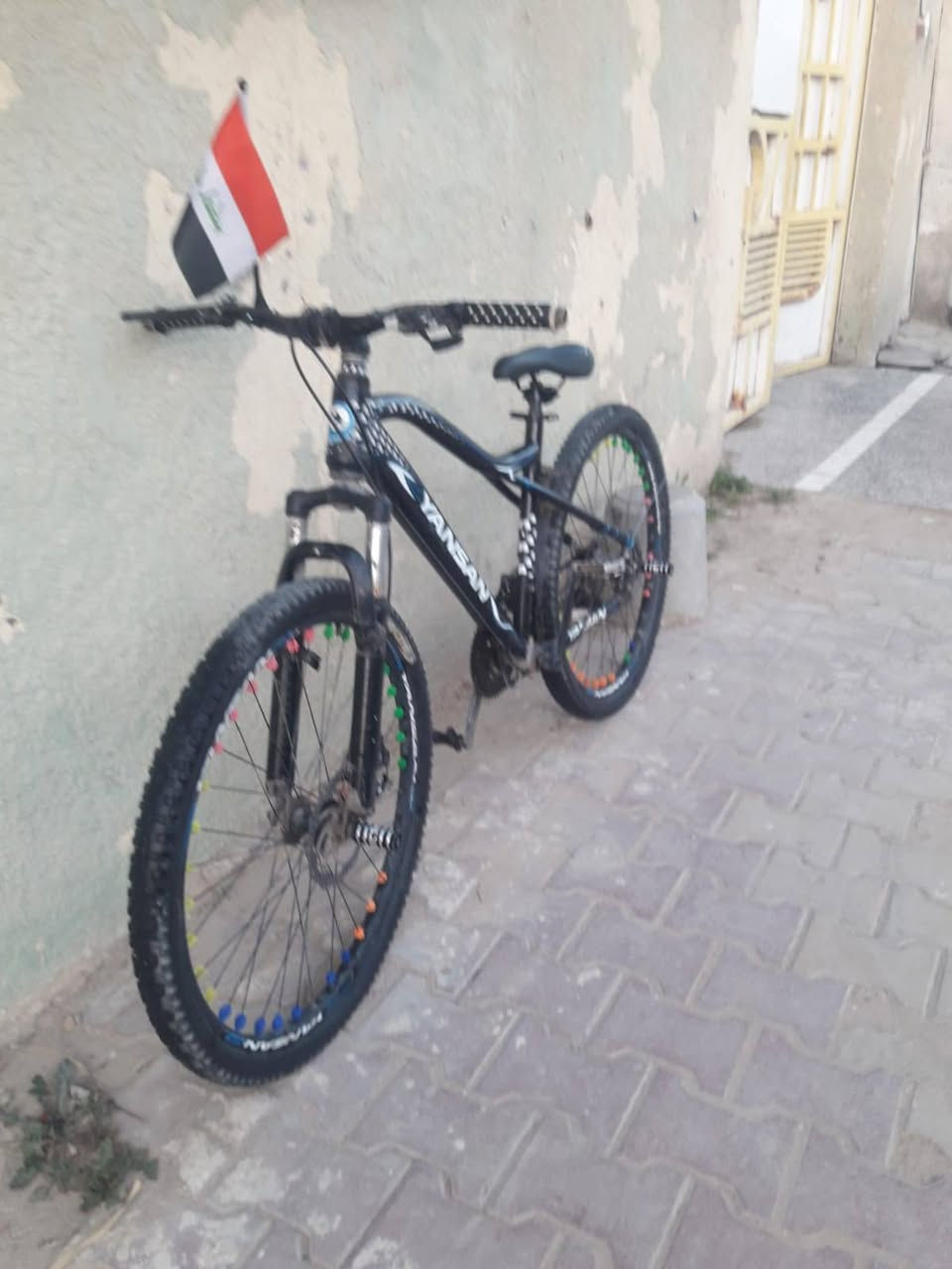 للبيع نظيف سعر 65وبي مجال  فقط بريك محتاج
اتصال او مراسله ***********
