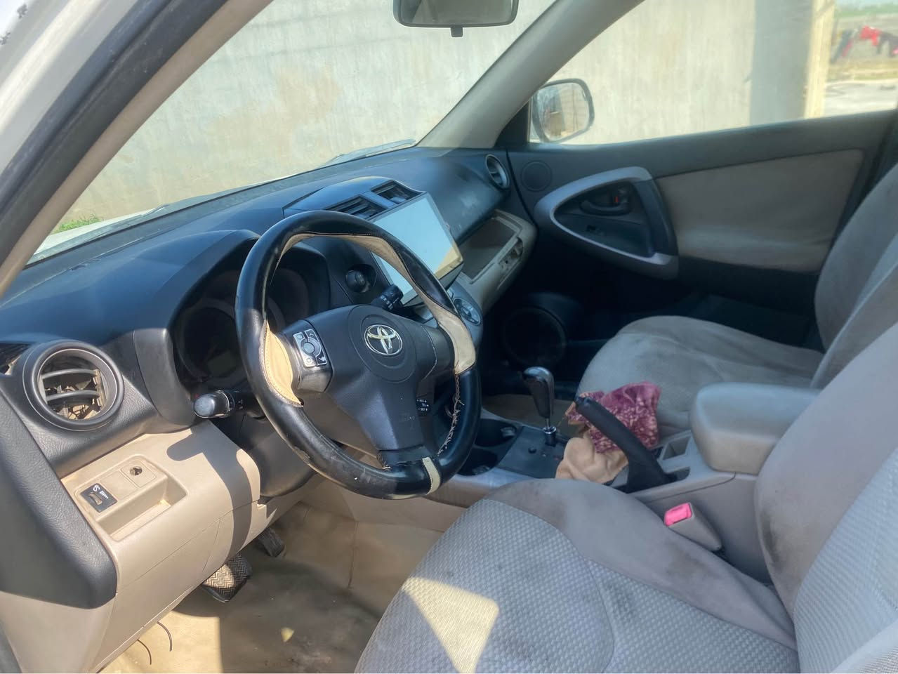 تويتارافؤر موديل ٢٠٠٨جاملغو درگاى سايق بى ناوگرتن باقى به شه رت سعرى ٩٨ورقه و معامه له *********** أربيل, العراق
