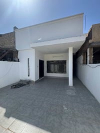 بيت للايجار مساحة 120 متر طابقين غرفتين نوم وحمامين وهول ومطبخ موقعه ف...