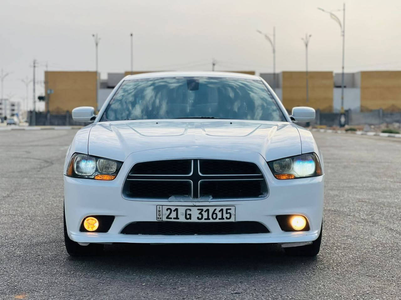 شارجر مديل 2013 امريكي داخله كلين تايتل مكفوله من ضربه وصبغ وتبديل وغرق وسونار مرفق مع المنشور سياره جديده وجاهزه حداديه تخم تاير محرك وكير مكفولات محرك 6سلندر 3600 تدفئه تبريد مواصفات شاشه بصمه تشقيل بصمه ابواب تشقيل عن بعد كشنات كهربائي تحكم استيرن مثبت سرعه مانع انزلاق ماشيه 200 السعر 158مع مجال للأستفسار ***********مكان السياره كربلاء
