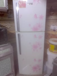 ثلاجة • جديده • سعر خاص