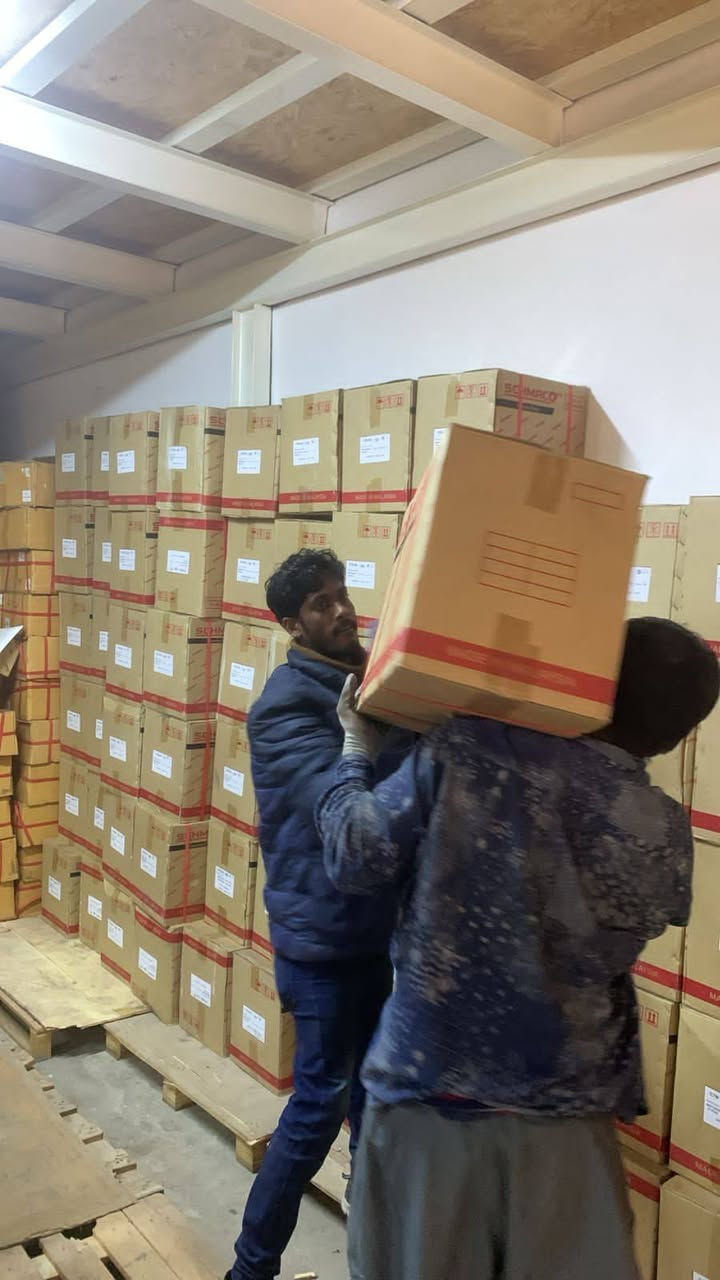 کوردی / عربي
کۆمپانیای Arsalan Auto بریکاری سەرەکی بڕاندی (شماکۆی) مالیزی و (کینگ ستیل )
سوپاس بۆ خوا گەیشتنی حاویەی براندی (شماکۆی )مالیزی
ناونیشان/ هەولێر سناعەی شمالی مجمع رنج نزیک دائیرەی کارەبای
***********
***********

شرکە Arsalan Auto وکیل الرئیسی لمارکە ( شماکو ) المالیزیە 
و (کینگ ستیل )
الحمدللە وصلت حاوية من ماركة شيماكو الماليزية
العنوان/اربیل صناعة شمالية مجمع رنج قرب دائرة كهرباء
***********
***********
