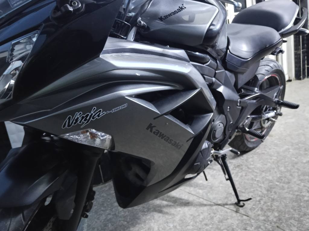 دراجه كاوسكي محرك 400 موديل 2015 نظافة 90% السعر 23 ورقه ميسان العماره
هاتف *********** عمارة, ميسان
