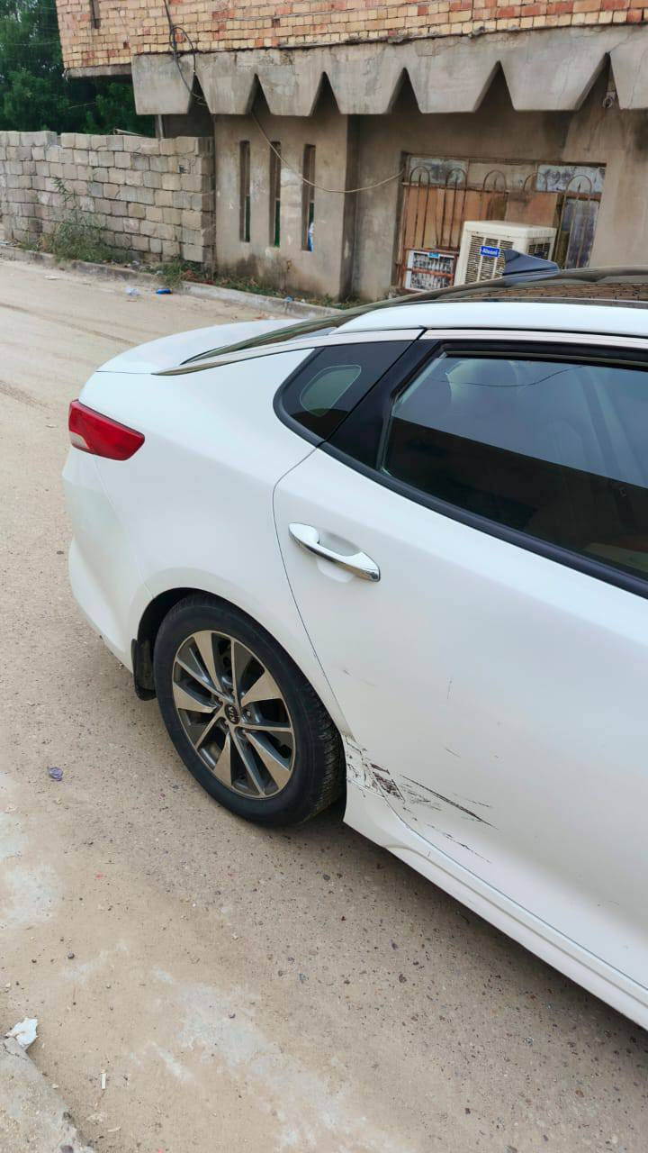 السلام عليكم 

اوبتما Ex 2016  

رقم بغداد  
موصفات Ex  المعروفه 
بانارما للاخير 3 طكات 
بصمه 
بصمت ابوب
اشير بل مري +ترحيب 
داخل جلد بلاد 
كشنات  تدفه تبريد +ستيرن 
خزن كشن 
سياره حيل نضيفه  بل نسبه لخواتها
تبريد قطعتين 
السعر 135
مكان السيارة بغداد المحمودية
*********** بلاد رز, ديالى
