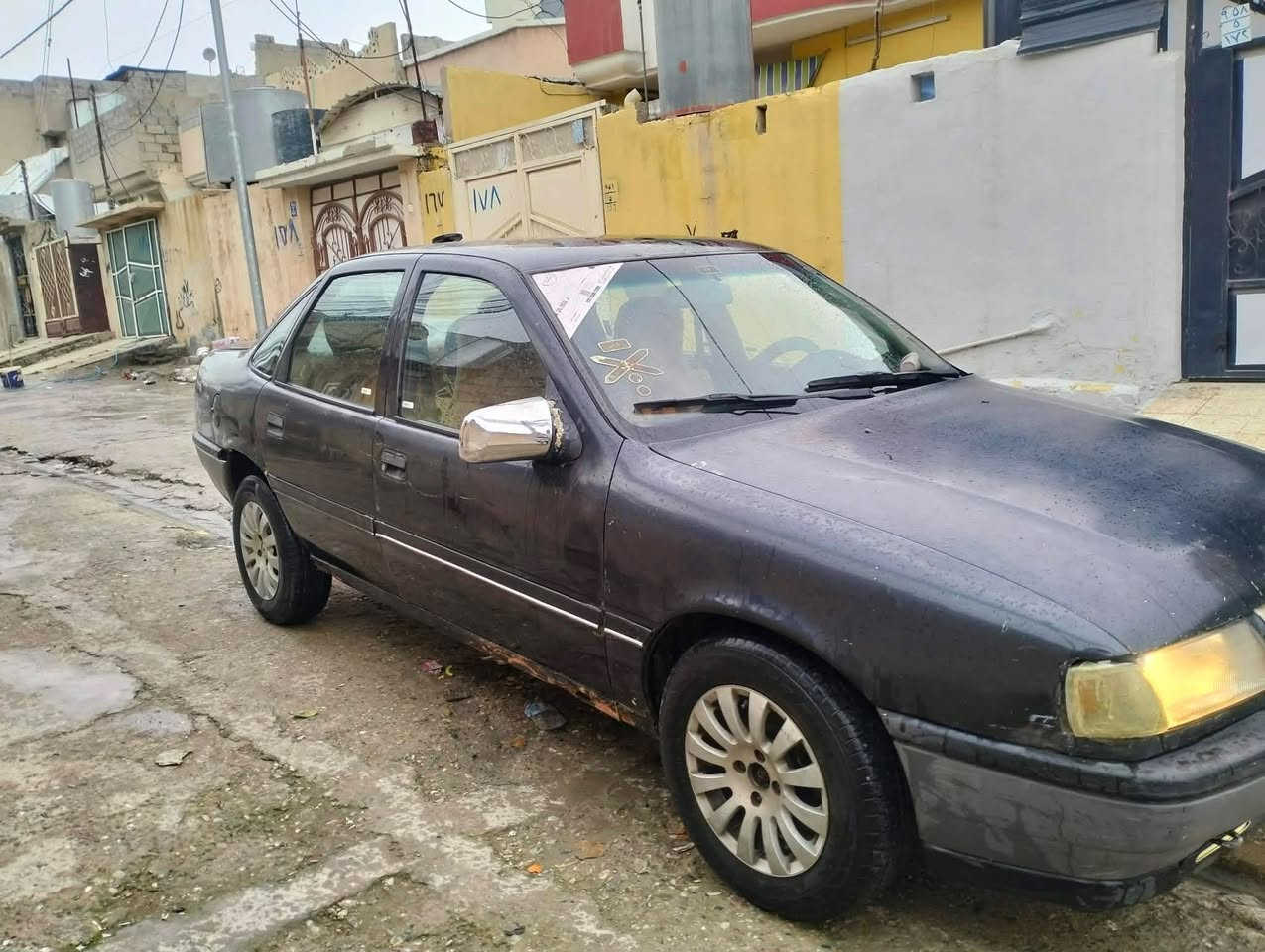 السلام عليكم اوبل فكتراحجم.    ١٦     موديل ٩٢  لا دعم سنويه بيضه شرط تحويل كابون بانزين  بيه وكاله ام الباركود وعدنا مستمسكات الشرعي الموحده والخضره  مكاني ايمن الموصل غزلاني  ***********.       السعر.  ٢٨.    وبيها مجال خبر.       وتدلل.       ***********
