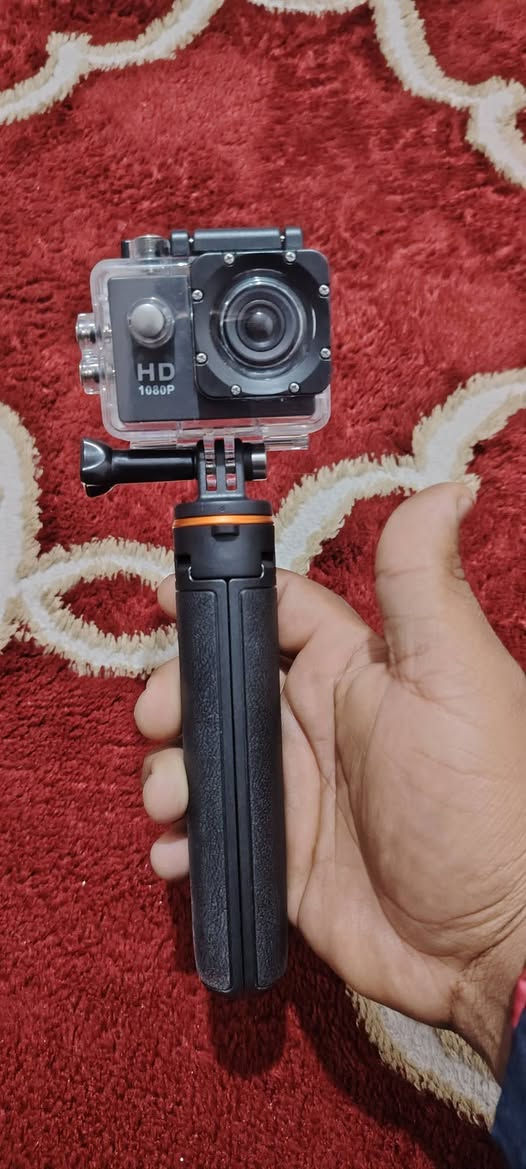 كامره تصوير HD 1080p
دقه فول ناقصها بطاريه
شاحنه كلكسي شرط الفحص للتواصل خاص او علا الرقم واتساب فقط ***********
