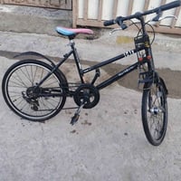 بايسكل ياباني حجم22 سعر 45 وبي مجال قليل07800478463