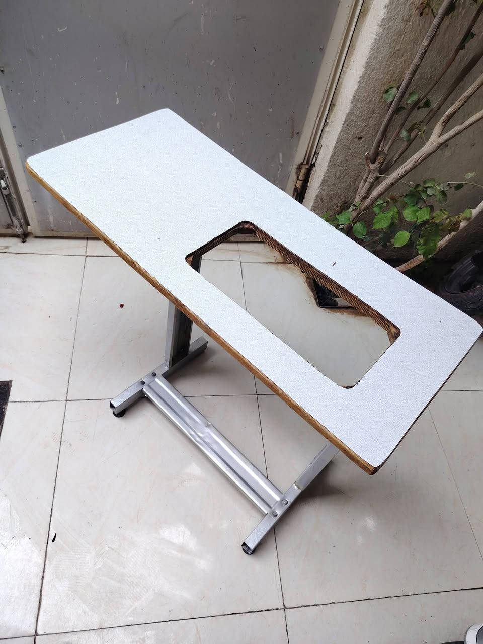 ميز مكينة خياطة للبيع صير ع مكينة برذر وع ام الفراشة الي تريده تتواصل ع الخاص المكان ناصرية


**إذا كنت صاحب هذا الإعلان وتريد حذفه لأي سبب، رجاءا أرسل رسالة إلى الدعم الفني**