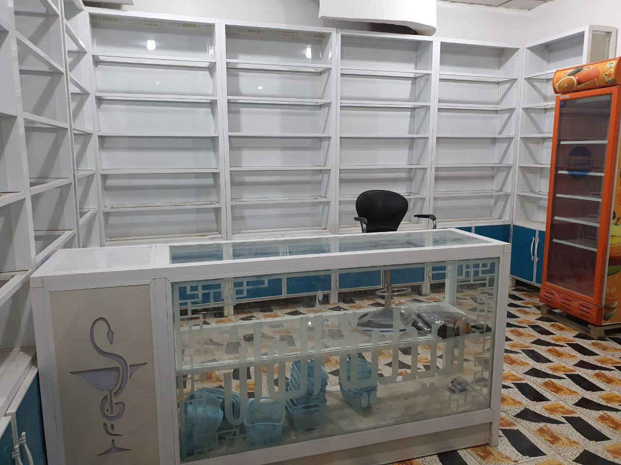 السلام عليكم
لوكرات للبيع وميز كاشير وجامخانه السماوه قضاء الخضر
***********
