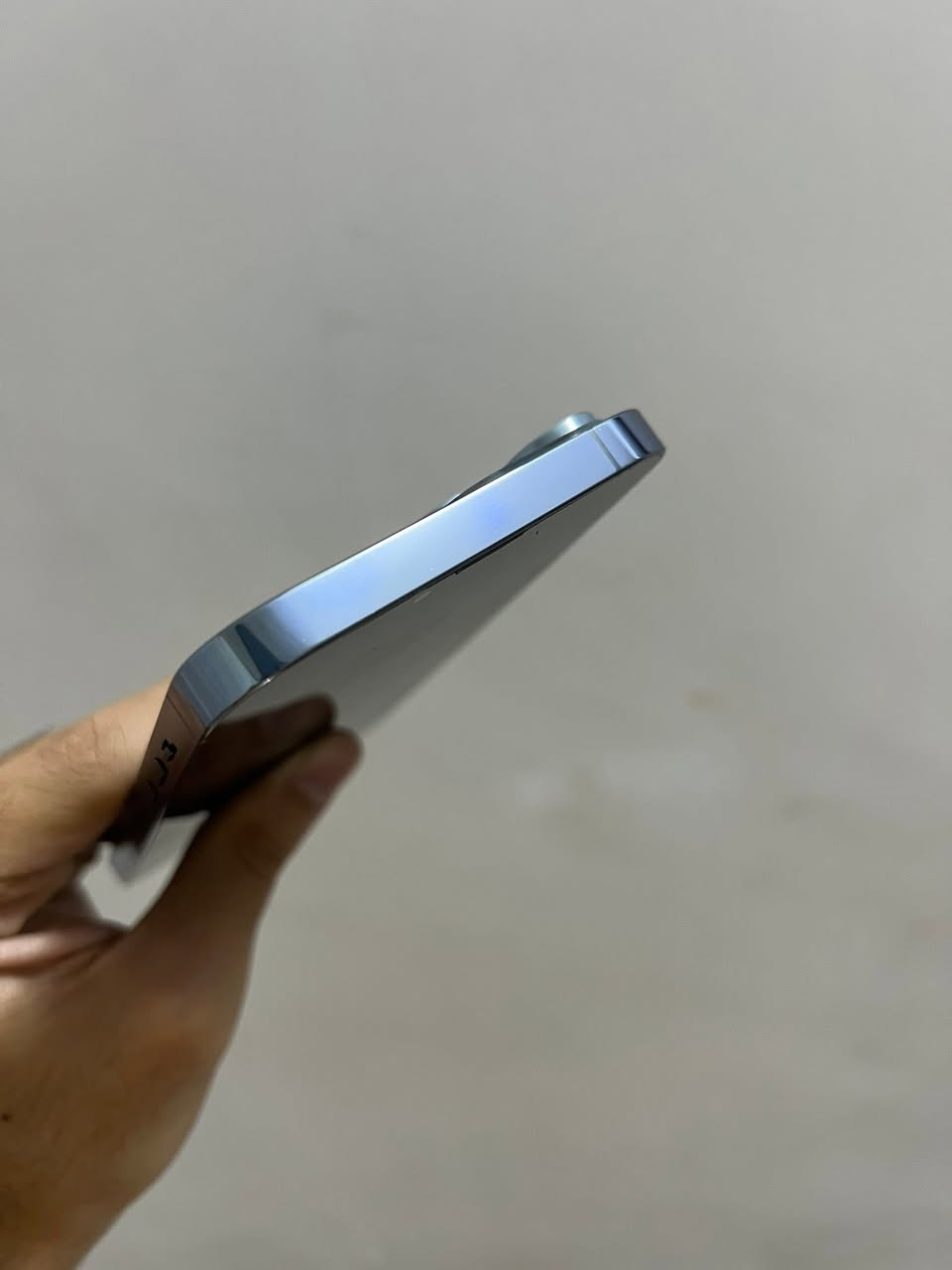 ايفون 13 بروماكس عربي شرق اوسط ضمان ماستر

ذاكرة 256 بطارية 83 بلاد نضافة فول شخط واحد مابي

الجهاز مكفول عالفحص وتربروف مامفتوح ابد ولامصلح

السعر 725 وبي مجال كلش بسيط حك الجية فقط

عنواني بغداد المدائن سلمان باك ***********
