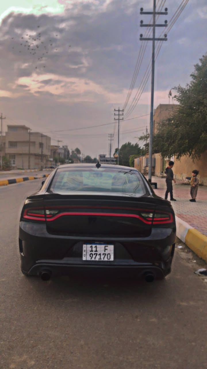 ✅جارجر 2023 GT بلاص
✅لون اسود 

✅السياره حادثها صبغ قماره تعديل فقط بدون كص +وباب وجاملغ صبغ ع الخارج

بجم #كبس 

 

✅العداد : ٢٢٠٥ ميل 

✅تشغيل عن بعد 

✅كشنات حار بارد 

✅المحرك : V6.  3.6L 

✅المواصفات :

✅نسخة  GT - SUPER TRACK PAK

* ⁠

✅مصابيح أمامية زنون .

* ⁠ 

✅فتحه سلايد 

✅كشافات الضباب زنون 

 

✅ المصابيح الأمامية مع LED

✅حساسات . 

✅شاشه كبيرة مع نظام ملاحة نفكيشن GPS 

✅الشاشة مع اوپشنات SRT . 

✅سستم صوت الپاين .

✅ويل قياس 20 انج . 

✅تشغيل عن بعد . 

✅محدد سرعة . 

✅تلفون بلوتوث . 

✅كاميرا خلفية .

✅مرايا متحسسة للاضاءة العالية .

✅كير شفت بالستيرن . 

✅دخول ذكي (بصمة)

✅مكان سيارة ⁠ديالى بعقوبة مرقمة بأسمي بغداد

✅للأستفسار : الاتصال على الرقم ***********

  ✅الشراي يتصل وبي خير ويدلل
