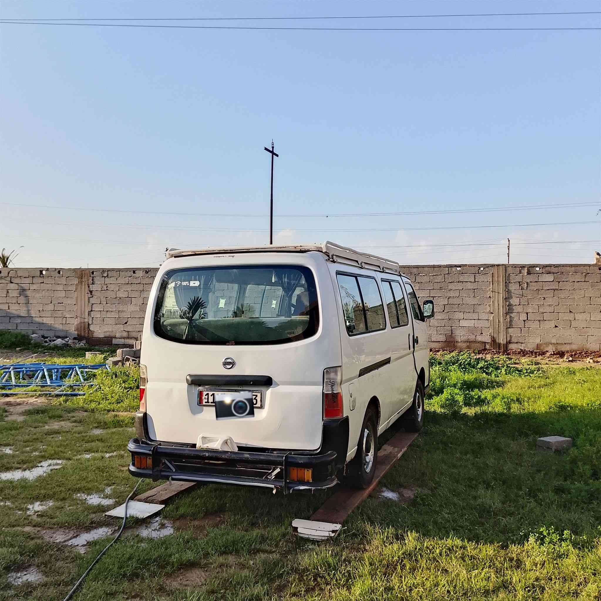 سيارة نيسان 2009كامله من عده قطعه بارد صغيره تخم تاير صاله شهر من مشدود محرك وكير وكسن كله مكفول رقم بغداد السعر 120وبي مجال حك الجيه /الهاتف ***********
