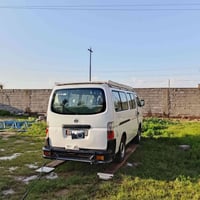 سيارة نيسان 2009كامله من عده قطعه بارد صغيره تخم تاير صاله شهر من مشدو...