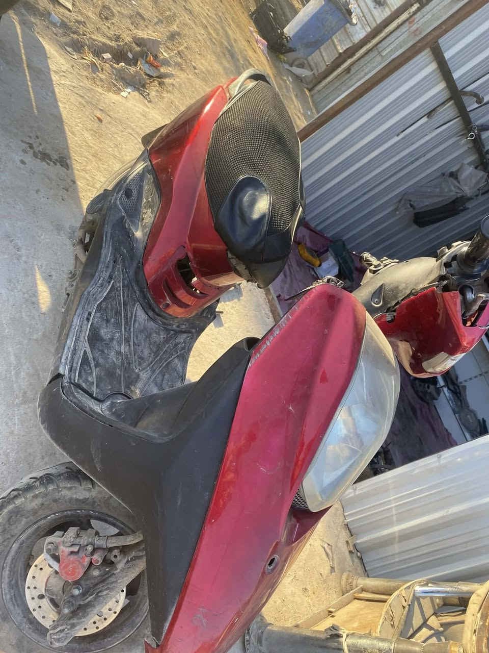 السلام عليكم للبيع دراجه بريز مكينه مامفتوحه دراجه نقصه بس صالنصه طاكه وين مايعجبك اطلع بيهة وباتريهه تعبان السعر ٣٢٥بيهه مجال مكاني ام الكبر قرب الركن السوري***********
