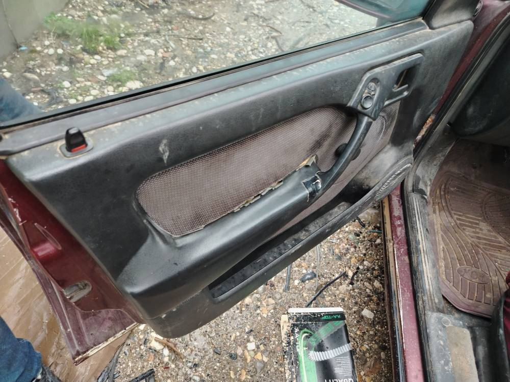 مۆدیل 90تە مە گینە 20تە مە گینە وگیری ئڤرۆی بە شە رت یە یارە کە یە ك دی ناری مە سرە ڤ نیە سە یارە کە نە دەعم نە خایس نە بۆیاخ هیجی نیە بە س کاڵ بویتە وە سە نە وی تازە بە سە رجوە ژینکە ی پیشتری دراوە سلایتە قفڵ مە رکە زی ئە ی بیئس  کارە بای هه موئیش دە کات زۆرپاکە سە عری 33کە ڵاوکە میک ماعمە لە شوین کۆیە فای بە رواساپ رە قە می کۆرە ک ***********  *********** كويسينجاك, أربيل
