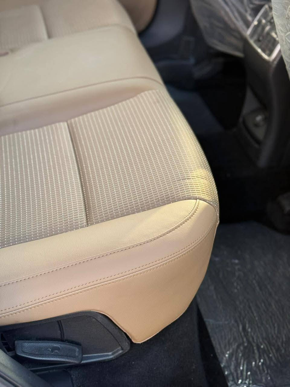 السلام عليكم سبورتج جديدة للبيع ماشية ١٤٠٠٠ سيارة موديل ٢٠١٩ سيارة مكفولة مكانهة لبياع تقاطع درويش ***********
