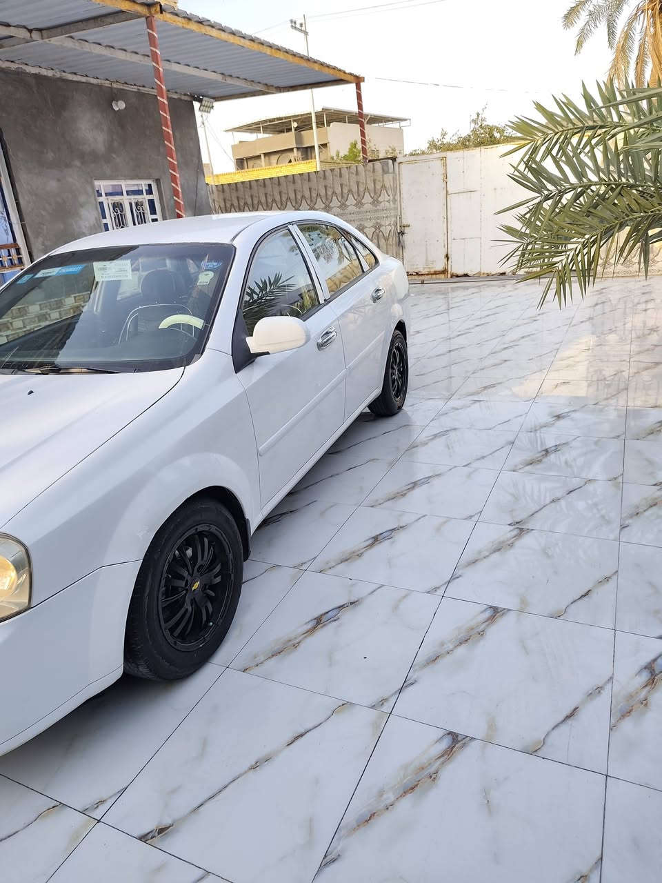 السلام عليكم اوبتره  للبيع موديل 2011  وارد كوري سياره جديده ما ناقصه اي شي مكينه 1600 وكير وتخم تاير ويل كب رياضي حداده كله جاهز تبريد ويه سويج رقم بصره نكليزي  مشروع وطني سنويه 2030 مكفوله من ضربه وكصه ولعيب شرعي تحويل مباشر كله جاهزه مابيه اي نقص ما تصرف عليه ربع سعر 65 وبيها مجال مكان بصره القرنه رقم ***********
