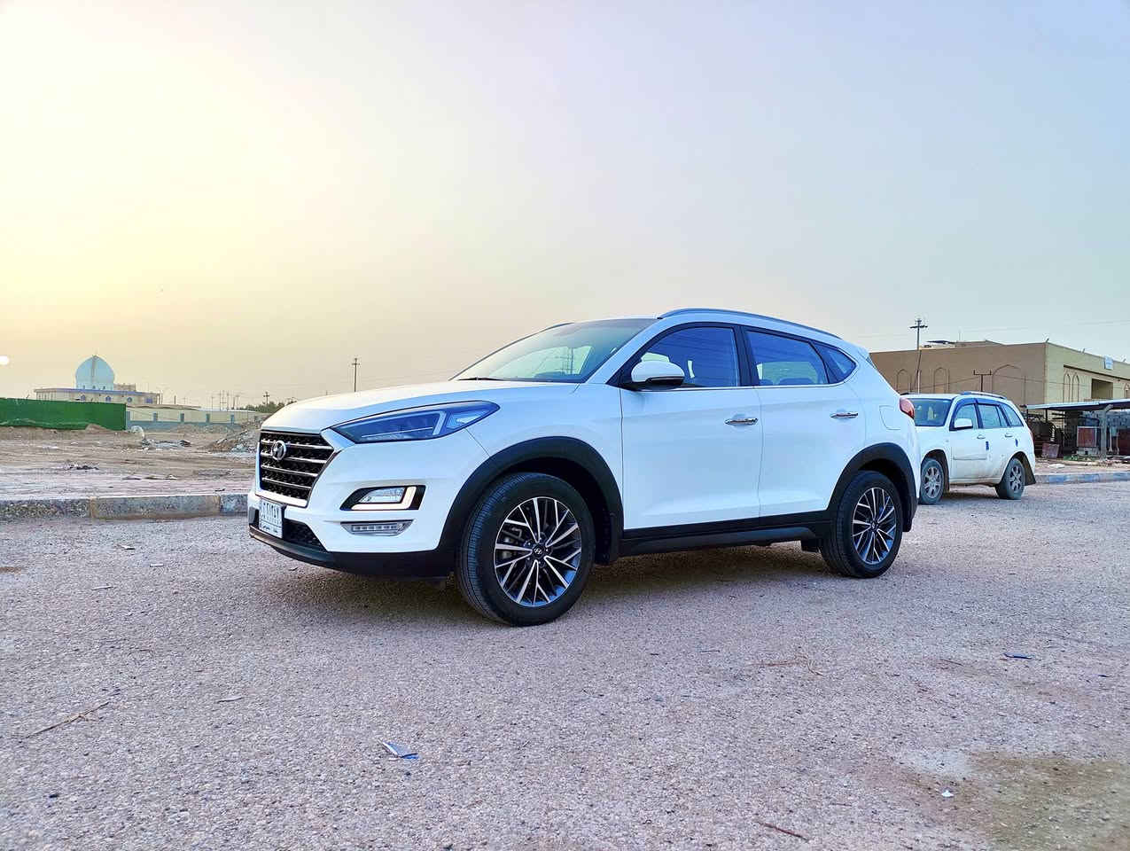 #اللهم_صل_على_محمد_وال_محمد
توكسان موديل ٢٠٢٠
وارد خليجي شركت كاصد
رقم بغداد مشروع وطني
ماشيه ٦٩ حقيقي شرط الفحص
بصمه تشغيل وابواب 
اشاير ترحيب بالابواب
عدسات لايت دوارة مع الاستدارة 
لد امامي نهاري
كشانات الامامية كهرباء 
ثلاث مودات قيادة
اشاير بالمري وشفط 
مكينه ٢٠٠٠ دوش
حساس امامي خلفي 
شاشة كبيرة وكأمرة خلفية 
شحان واير لس كارب بلي
سايد بريك بالرجل 
تبريد قطعتين امامي خلفي 
سيارة جديدة ومكفولة من الضربة والصبغ بيها بارد قليل وجاهزة من كلشي السعر 200 ورقة بيع او مراوس حسب القناعة مكانها بالكوت مركز محافظة للاستفسار ***********
