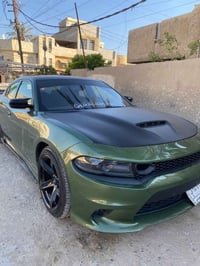 چارجر للبيع او مراوس حسب القناعة موديل 2020 سياره اخت الزيرو ماكو بنضا...