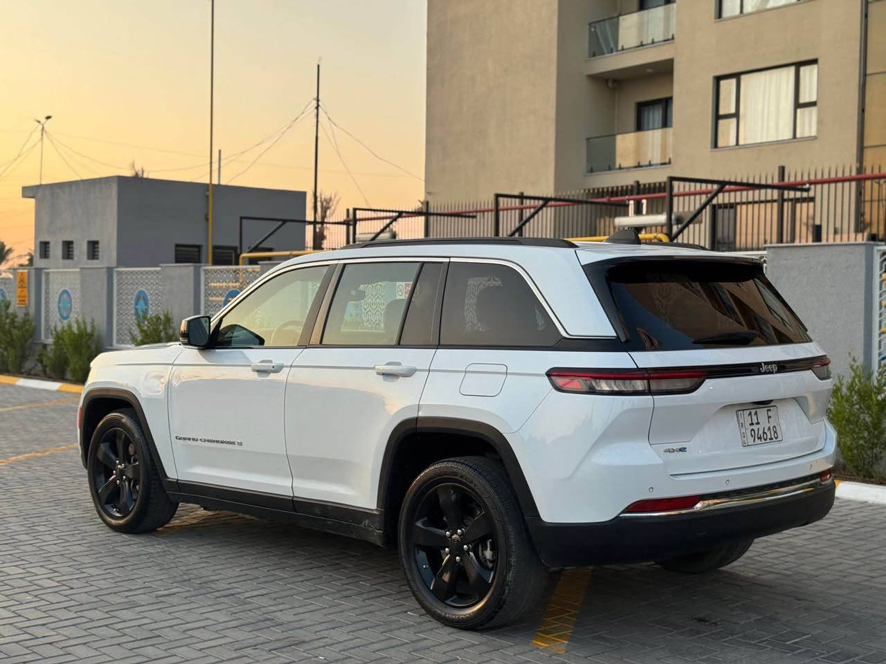 السلام عليكم 

جيب 2024 لمتد هايبرد ٣ انظمة 

فول مواصفات للاخير 

ماشية 30 الف 

3 قطع صبغ  جاملغ وبنيد وباب ورة السايق صبغ

مكاني بغداد حي الجهاد 

السعر 218  قفل قفل قفل 

***********ر اذا مو شراي رجاءا لا تخابرني بغداد, العراق
