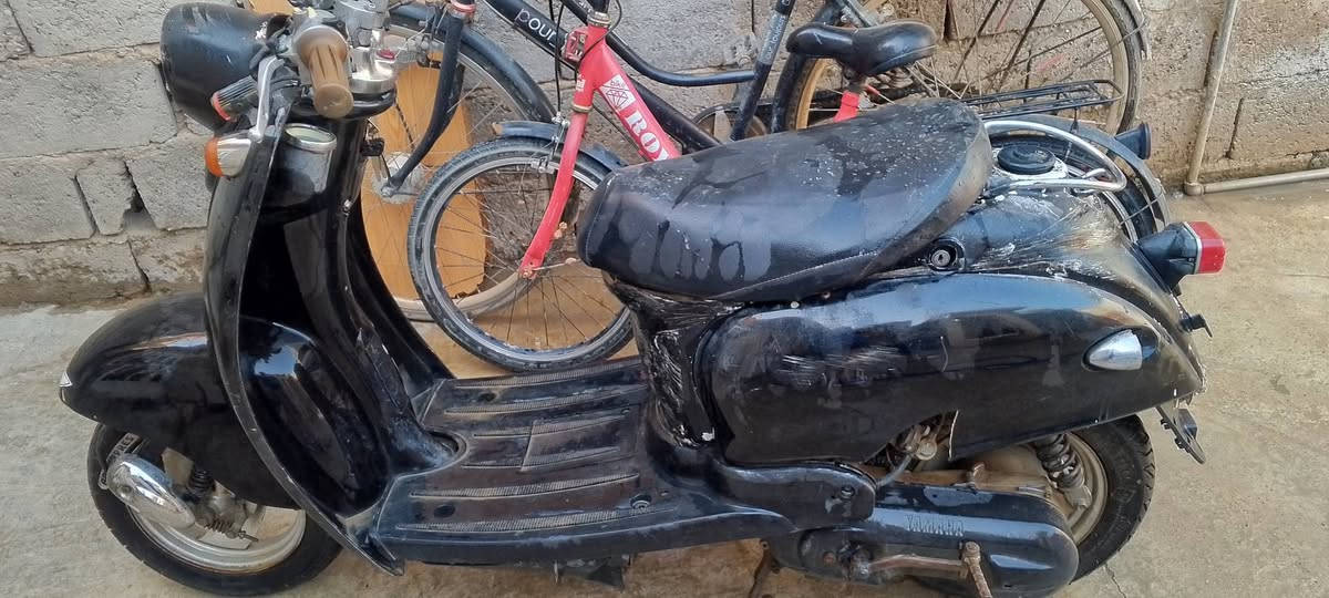 عبد الحليم للبيع دراجه حلوه نص هندر تشتغل مكاني المفرق السعر 250 للاتصال ***********موجود واتساب
