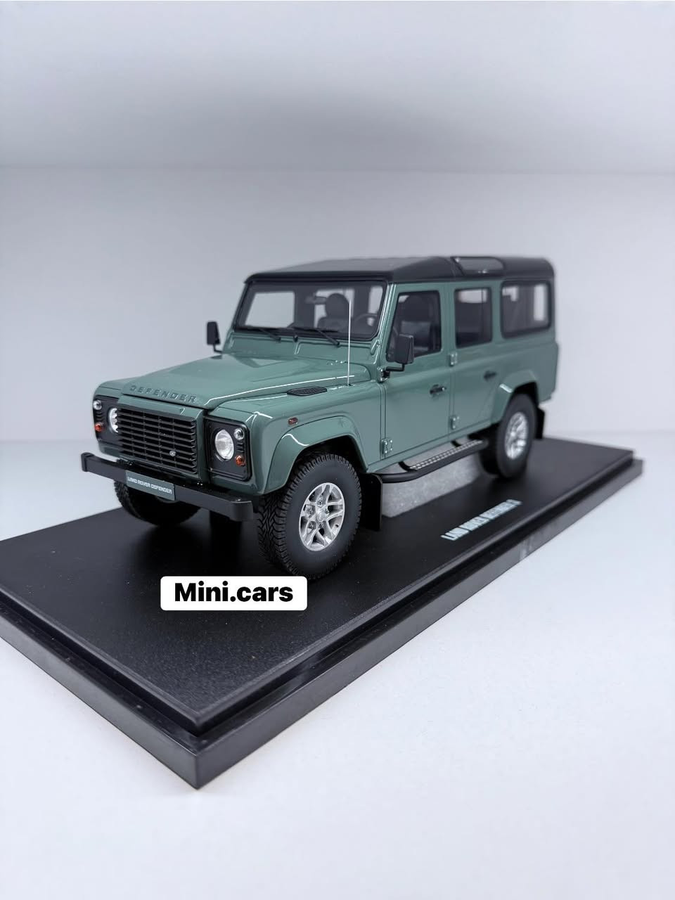 Land Rover Defender 3

Brand: GT Spirit
Scale : 1/18
Price : 185,000 Dinar
 (free delivery inside Erbil)

WhatsApp: +9647504702207

‎التوصيل لجميع مناطق اربيل مجانا

‎گەیاندن بەخۆرایە بۆ ناو شاری هەولێر


**إذا كنت صاحب هذا الإعلان وتريد حذفه لأي سبب، رجاءا أرسل رسالة إلى الدعم الفني**