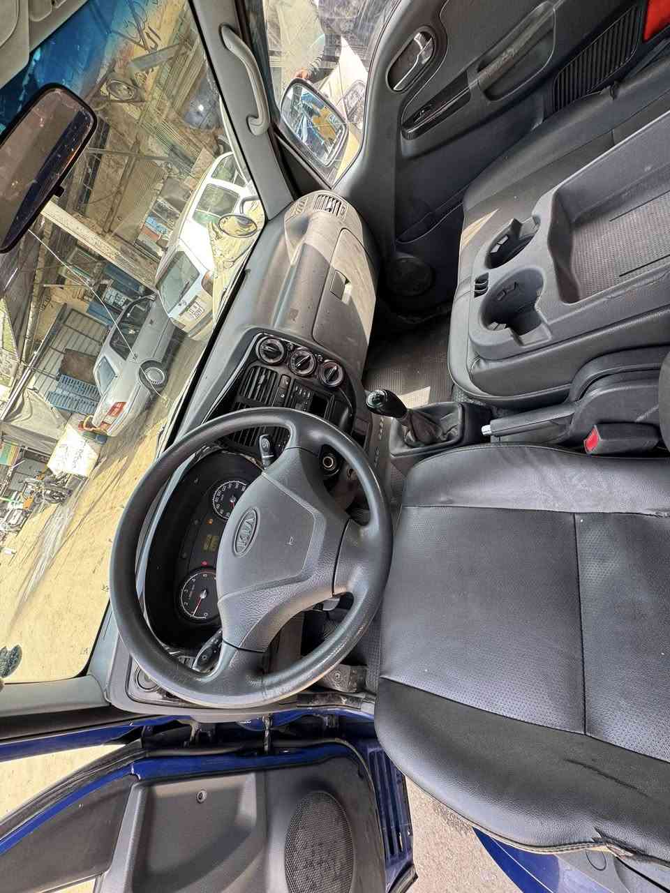 السلام وعليكم بنكو 3دبل قماره موديل 2011
اصل برغي نقص مابيه 
مكاني بغداد الشعب 
***********
