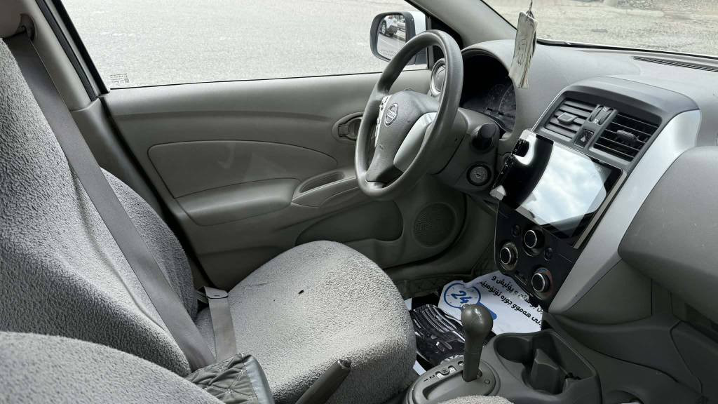 صنی  مودیل 2016   گێرو مەکینە و هەموو شتێکی بە شەرت   
یەک پەڵە کارتی هەیە ڕەسمی سۆنەرەکەیم داناوە سەنەوی بەسەر جوە  ..
نرخی 100 گەڵاو مەجالیکی برایانە
شوین سلیمانی 
تکایە مشتەریت تەلەفونکە لە خزمەتام جوابی نامە نادەمەو 
***********
*********** السليمانية, العراق
