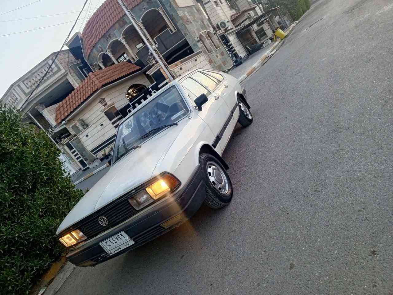 السلام عليكم برازيلي موديل 1987سياره جاهزه خمسه نمر السياره مال جناي اترايك 180وكلشي بيه شغال علا وضع الشركه جام كله نفس الرقم ابلادي حتا البك البيض شغال سياره جاهزه اترايك الربيل مكان السياره بغداد البياع معروضه ابمعرض السعر 39وبيه مجال حك الجيه والشراي يتصل ***********
