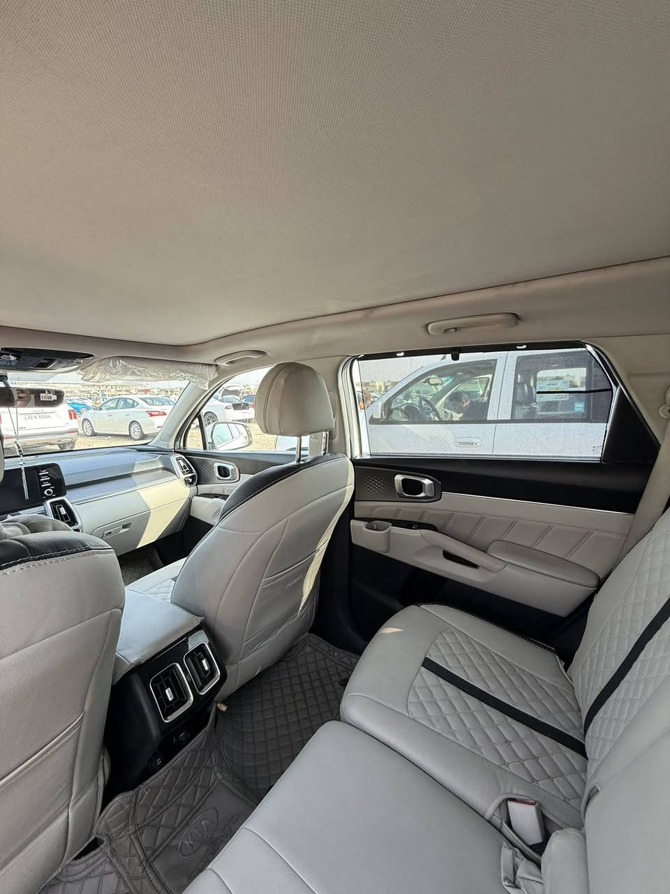 كل التفاصيل بالصور موحوده ***********
