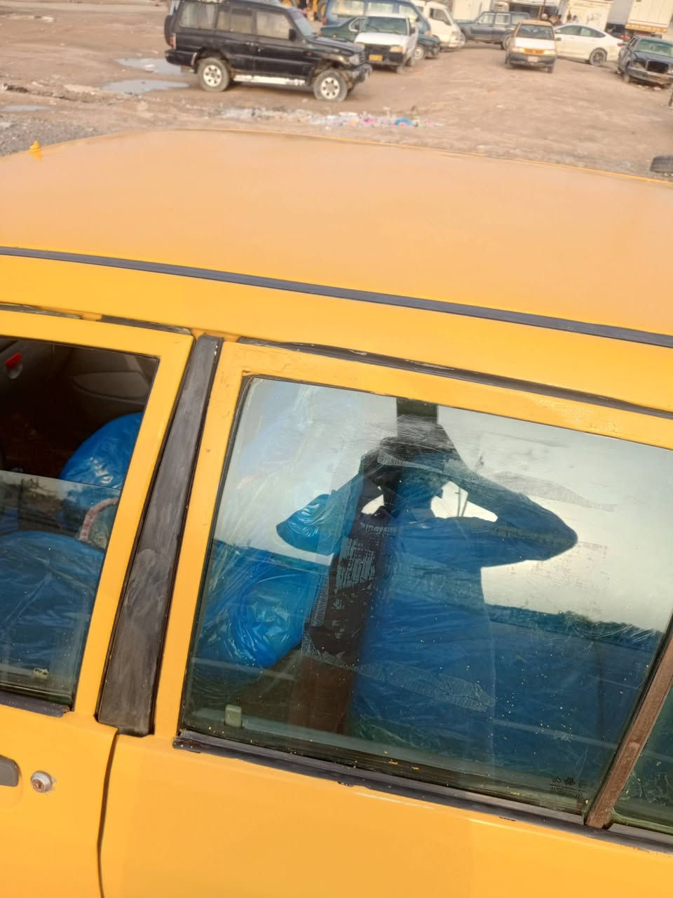 سلام عليكم سايبه 14سياره نضيفه مكينه بيه تبخير اكير كفاله شواصي نضاف مداور ثاني يوم  البصره الشعبيه السعر15وبيه مجال حك جيه ***********
