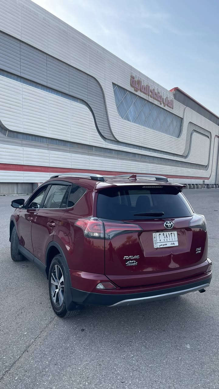 🔴راف فور 2018
Xle فول مواصفات -
-ماشية 127 الف ميل
-بصمة 
-سلايد
-كشنات جلد
-تدفئة بالكشنات
-صندوك كهرباء 
-كشن كهرباء
- 3 انظمة قيادة
-شاشة حجم كبير
-رادار امامي
-كامرة تحديد مسار
- نقطة عمياء
- ويل 17 
-تنتة كنتارة 
-تحكمات ستيرن
-حجم المحرك 2500
-كامرة خلفية 
-منظومة زينون 
🔴 السيارة وارد امريكي  كلين تايتل بدون بارد بدون صبغ  حادثهة كشنات خلفية محتركة فقط
🔴 اخوان السيارة نظيفة شوفة عينكم مسويلهة ادامة كاملة صدر امامي خلفي ..منظومة بانزين..دسكات 
كلة جديد مابيهة مصرف  
صور الحادث بقية التفاصيل خاص او واتساب
رقم بغداد باسمي تحويل ثاني يوم  
المكان بغداد - الامين 
للاستفسار اكثر 
***********
