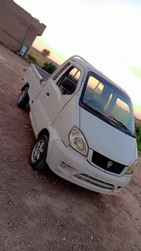لبيع هايفي 2007 منفيس مكان السياره بلد 07818703425