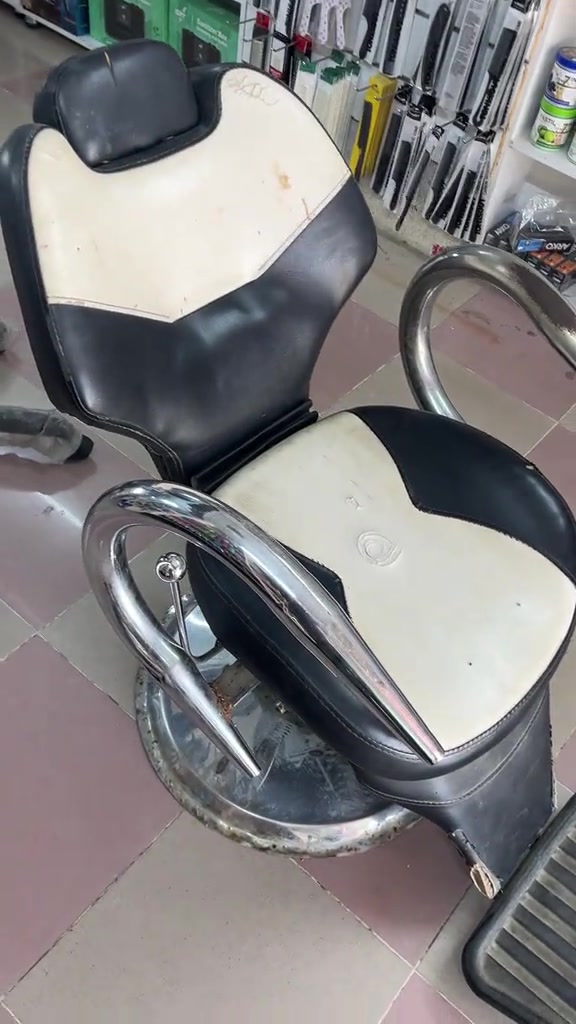 


**إذا كنت صاحب هذا الإعلان وتريد حذفه لأي سبب، رجاءا أرسل رسالة إلى الدعم الفني**