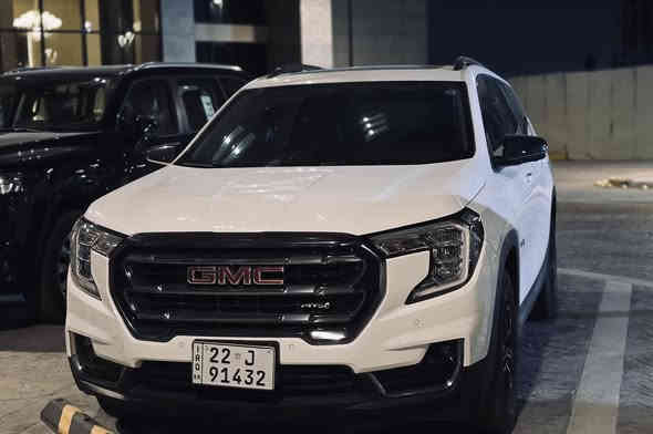 تيران ٢٠٢٣ AT4
للبيع
مرقم اربيل
ماشيه ٣٥ الف كيلو وقابل للزياده
موقع السياره بغداد المنصور
حادث باب سايق والخلفي
باب السايق مبدل نفس اللون
والخلفي فقط صبغ
بدون ايرباك
***********
