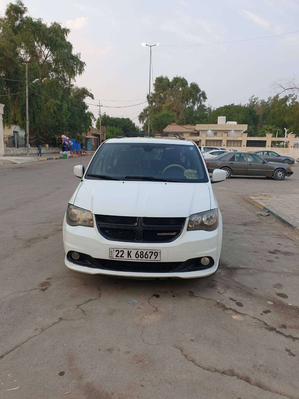 السلام عليكم
🛑 دوج كرفان           موديل 2019 

🟥 رقم / أربيل الجديد  إنكليزي  بأسمي  
السنويه لحد سنه2031
  هزه جديده 
 

🔴  فول مواصفات SXT

تشغيل عن بعد
تحكم ستيرن جهتين 
شاشه 
كامره خلفيه 
كشنات بلع 
مانع انزلاق 
تبريد 3 قطع
جام 6 كهرباء 
لايت عدسات ناصي عالي  
تخم تاير جديد 
ابواب كهربائيه 
جنطه كهربائيه 
7 راكب كشنات منفصل 
محرك وكير مكفول 
محرك 3600 (6V)
الشاصي ولغود مكفولات 

حادث / بالعراق 
            الجاملغ الأيمن الأمامي  معمر نفسه +   الجاملغ الخلفي فقط صبغ       

💵 السعر 175 بيه مجال 

العنوان / البصرة  

للاستفسار/ المراسله على الخاص
الرقم /***********
