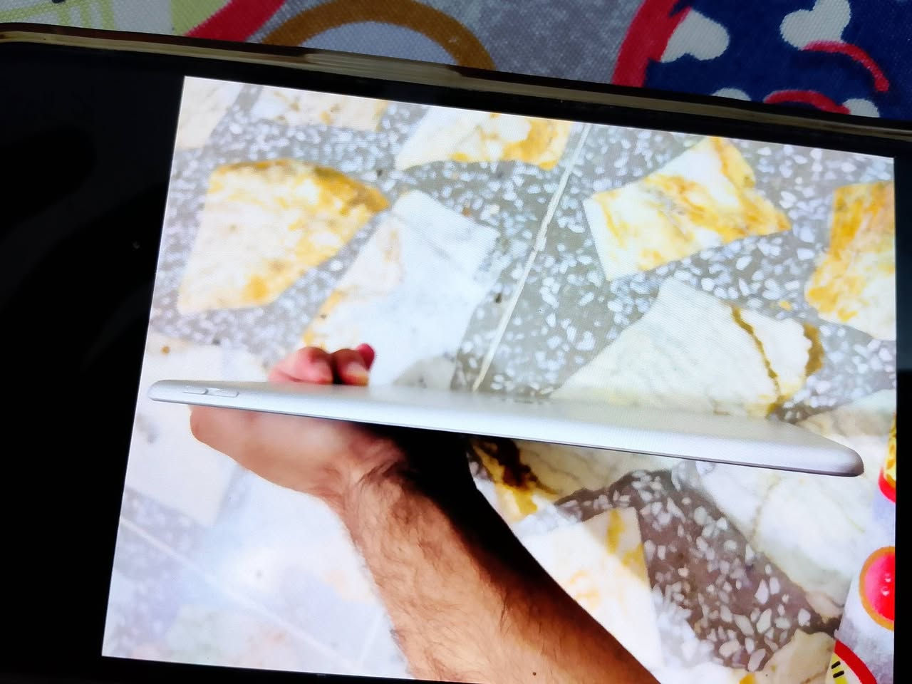 ايباد 9 للبيع مع قلم خاص بالايباد 
الاستفساو فقط عل واتساب 
***********
