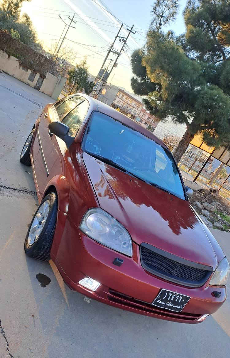 بسم اللە ماشاللە 
ئۆپـتڕا   ، 2005،،  ماڕۆنی
ئــاڕم پــلاســتـیــک  
***********ژ.م 
تەبرید ساردو گەرم ئیش دەکات
گێڕو  مەکینەی  بەشەرت 
سبوغ   حیزامە  بۆ  جوانی سەقفی بشەرت
دەعم و لێدراو و بڕاوەو وەرگەڕاو بەشەرت 
ئاڕم پلاستیک بەشەرتی ئەوەلیات و حاسیبە 
 تایەو ویل و  پاتری نوێیە 
دوو جام کارەبا  و کارەبایی بەشەرت كويسينجاك, أربيل
