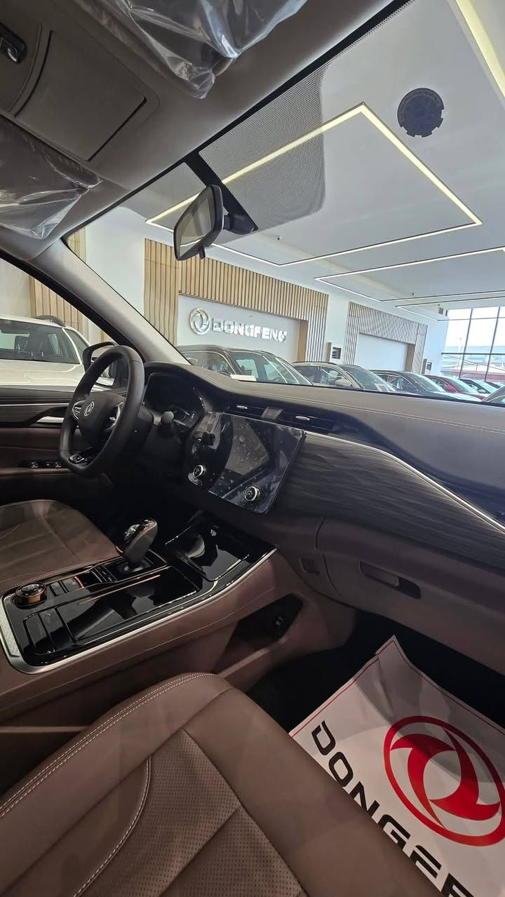 رسميا وداعا هايلوكس , هاي الشركة من تسوي سيارة تعرف شنو دتسوي ووين تريد توصل ... رج من دونغفينغ جلاد جديد قلب حديدي كير ومحرك مال عمر ، تجي كير عادي واخر اوتوماتيكي وتو ويل وفور ويل .
Dongfeng ● Rich 6 & Rich 7
وبعد طول انتظار، توفرت البيكب الرج من دونغفينغ بالتعاون مع نيسان.
هذه السيارة منافس حقيقي للهايلوكس، سيارة للأعمال الشاقة تگدر تعتمد عليها.
موجود منها گير عادي وگير أوتو، ومتوفرة فور ويل وتو ويل بالنسختين:
سيارة يحتاجها مهندس العمارة والمزارع، وحتى داخل المدينة، كونها ضخمة ومميزة من الداخل، وترهم عليها تعديلات تنقلها لمرحلة مميزة على مستوى الحضور بالشارع.
السعر مناسب، وضمان حقيقي، ووكيل موجود على أرض الواقع بمجموعة من الفروع في محافظات العراق العظيم.

#السعر | علق بالرابط ادناه 👇
https://www.facebook.com/share/p/1N4k1r33xb/

الرقم المختصر : 7551
اربيل : ***********

#Dongfeng #rich6 #rich
