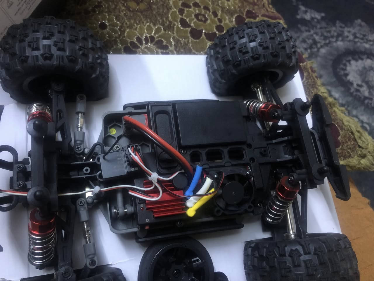 سيارة من شركة HYPER GO مامستخدمه جديده بالكارتون حجم  1:16 ماطور برشلز سرعة ٧٠ صاروخ اداوات ويها هوايه دبل بطاريه ودبل كفر ممشدود اي ستفسار خاص


**إذا كنت صاحب هذا الإعلان وتريد حذفه لأي سبب، رجاءا أرسل رسالة إلى الدعم الفني**