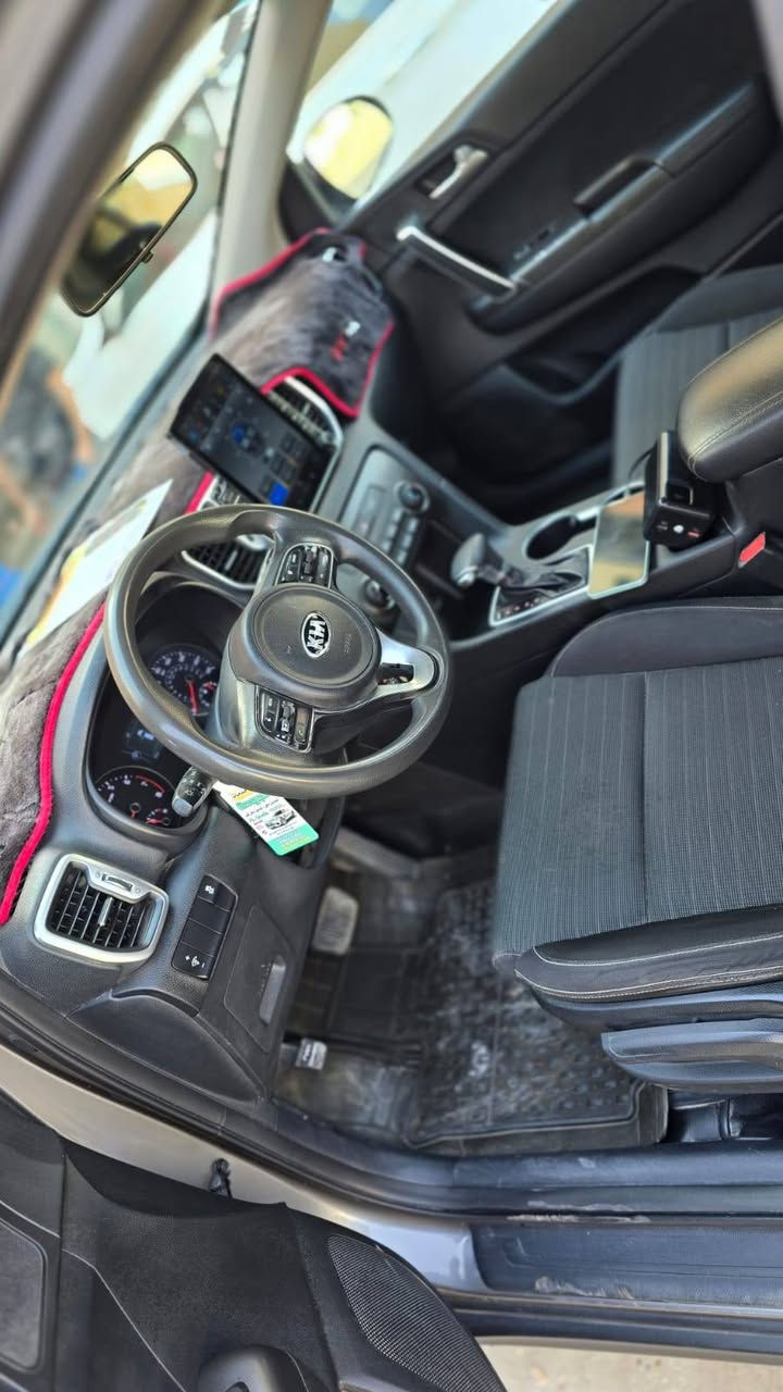 سلام عليكم للبيع كيا سبورتج موديل 2018 أمريكي 
حادثها جاملغ وبنيد بدون دواخل 
ماشية 92km 
السعر 150 وبيها مجال 
الاستفسار خاص


**إذا كنت صاحب هذا الإعلان وتريد حذفه لأي سبب، رجاءا أرسل رسالة إلى الدعم الفني**