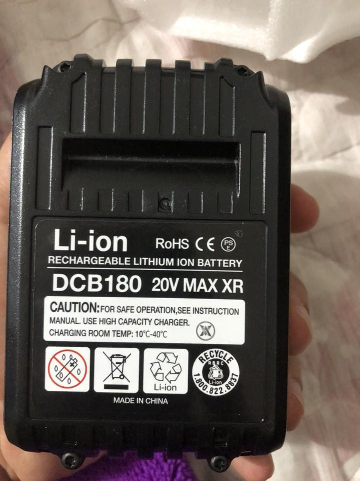 بطارية جديدة لوك شغالة
٢٠ ع اول تم


**إذا كنت صاحب هذا الإعلان وتريد حذفه لأي سبب، رجاءا أرسل رسالة إلى الدعم الفني**